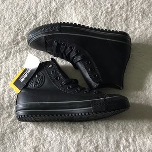 NWT Black High-top Converse Thinsulate sz 9